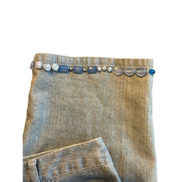 Ruby Rd. Capri Women's Beaded Hem Denim Pants Size 8 Blue Jeans Light Wash - Picture 4 of 9